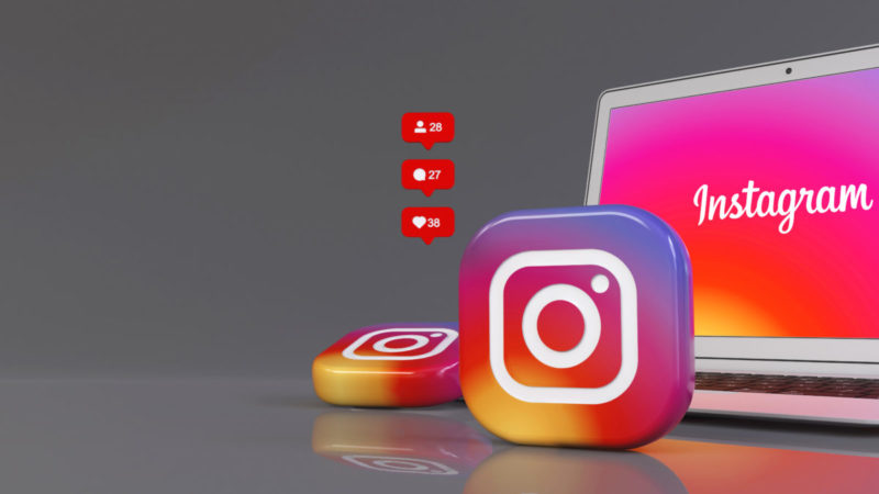 Instagram web recebe os feeds cronológicos